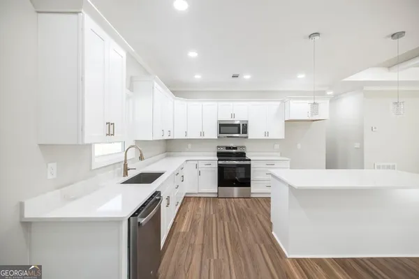 $279,900 | 132 Long Pines Circle, East Dublin, GA 31027