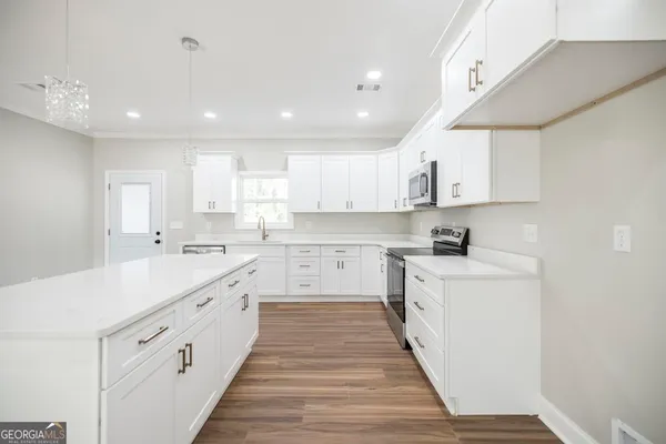 $279,900 | 132 Long Pines Circle, East Dublin, GA 31027