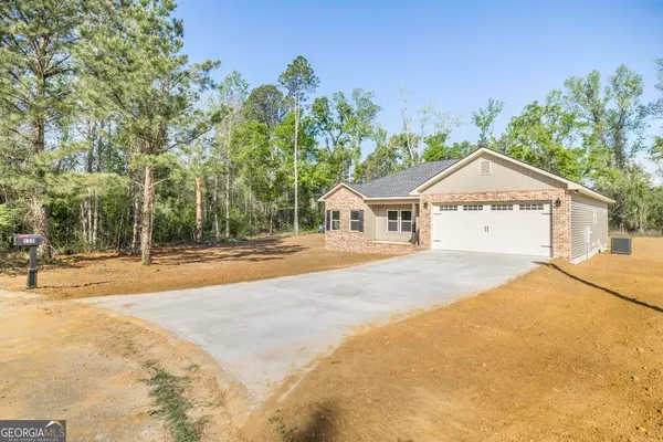 $279,900 | 132 Long Pines Circle, East Dublin, GA 31027