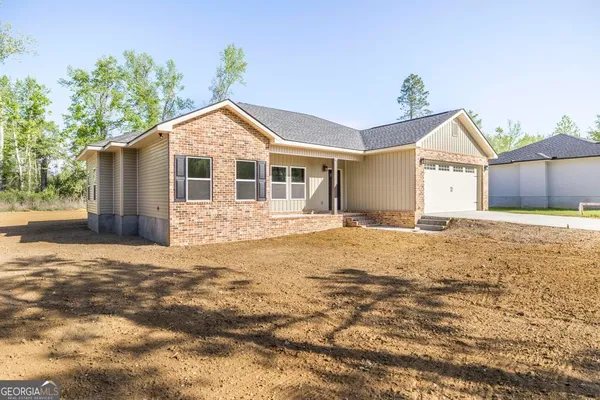 $279,900 | 132 Long Pines Circle, East Dublin, GA 31027