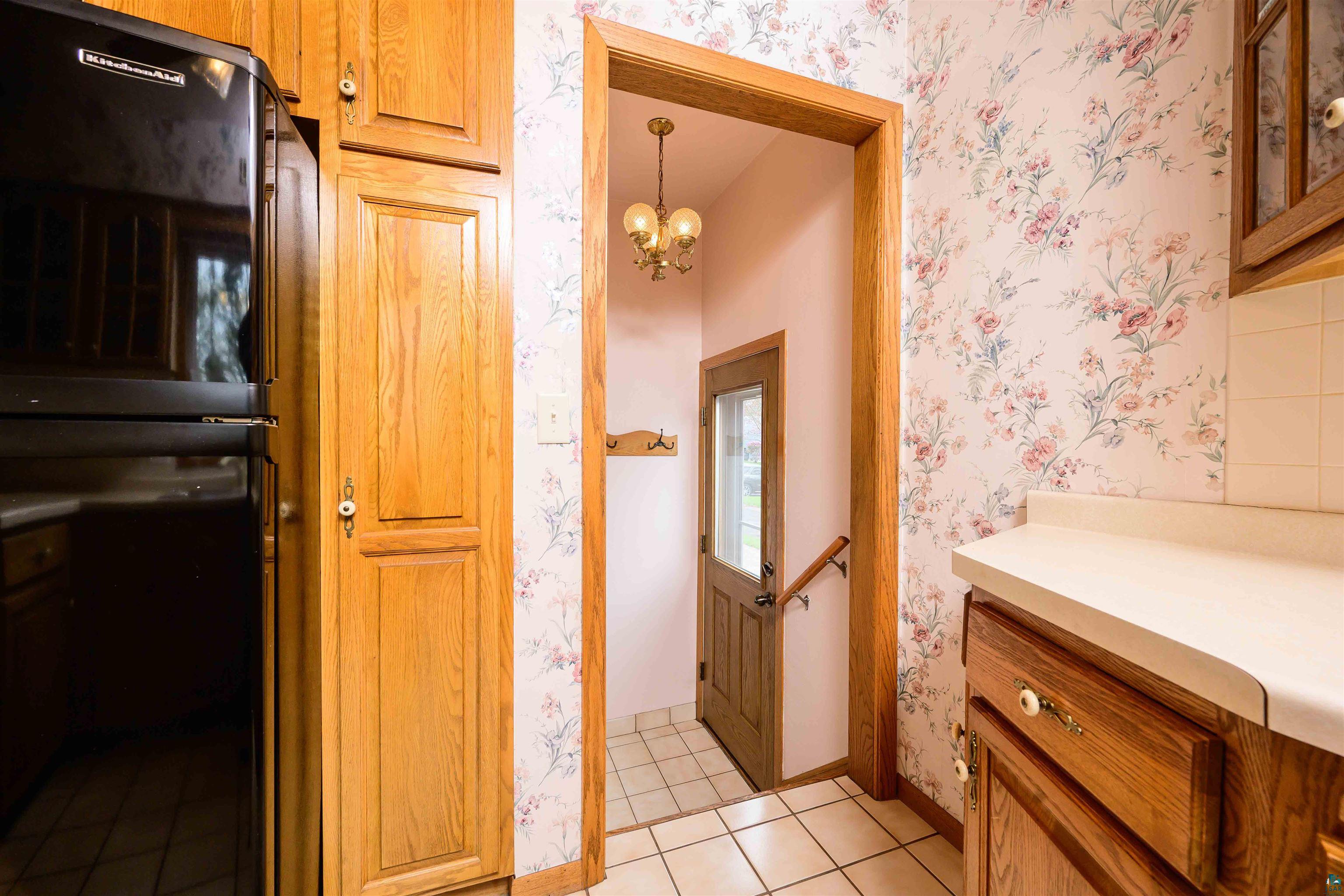 5014 Avondale Street Duluth, MN 55804 - Photo 17 of 68