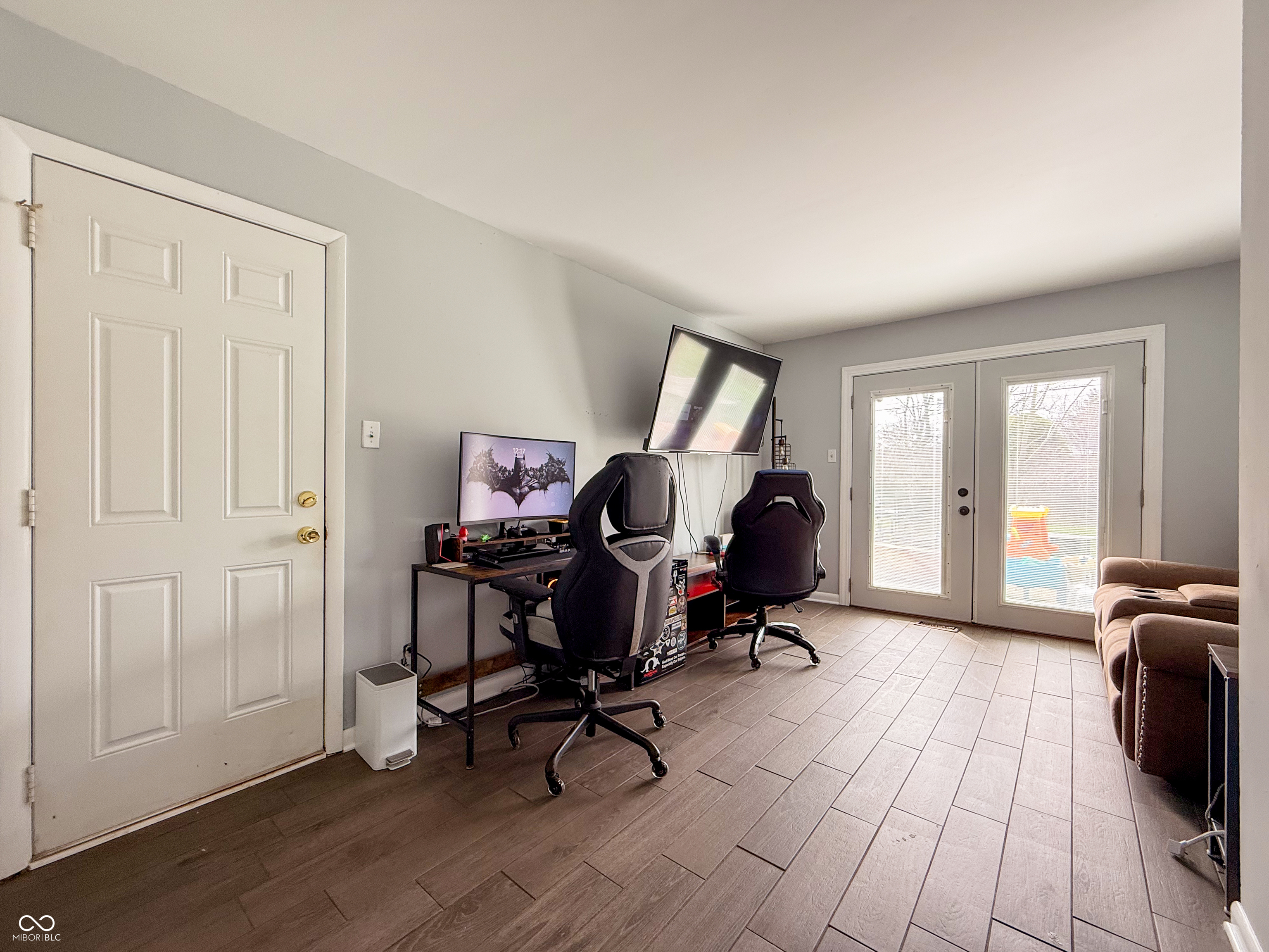 709 North Bend Road Beech Grove, IN 46107 - Photo 15 of 22