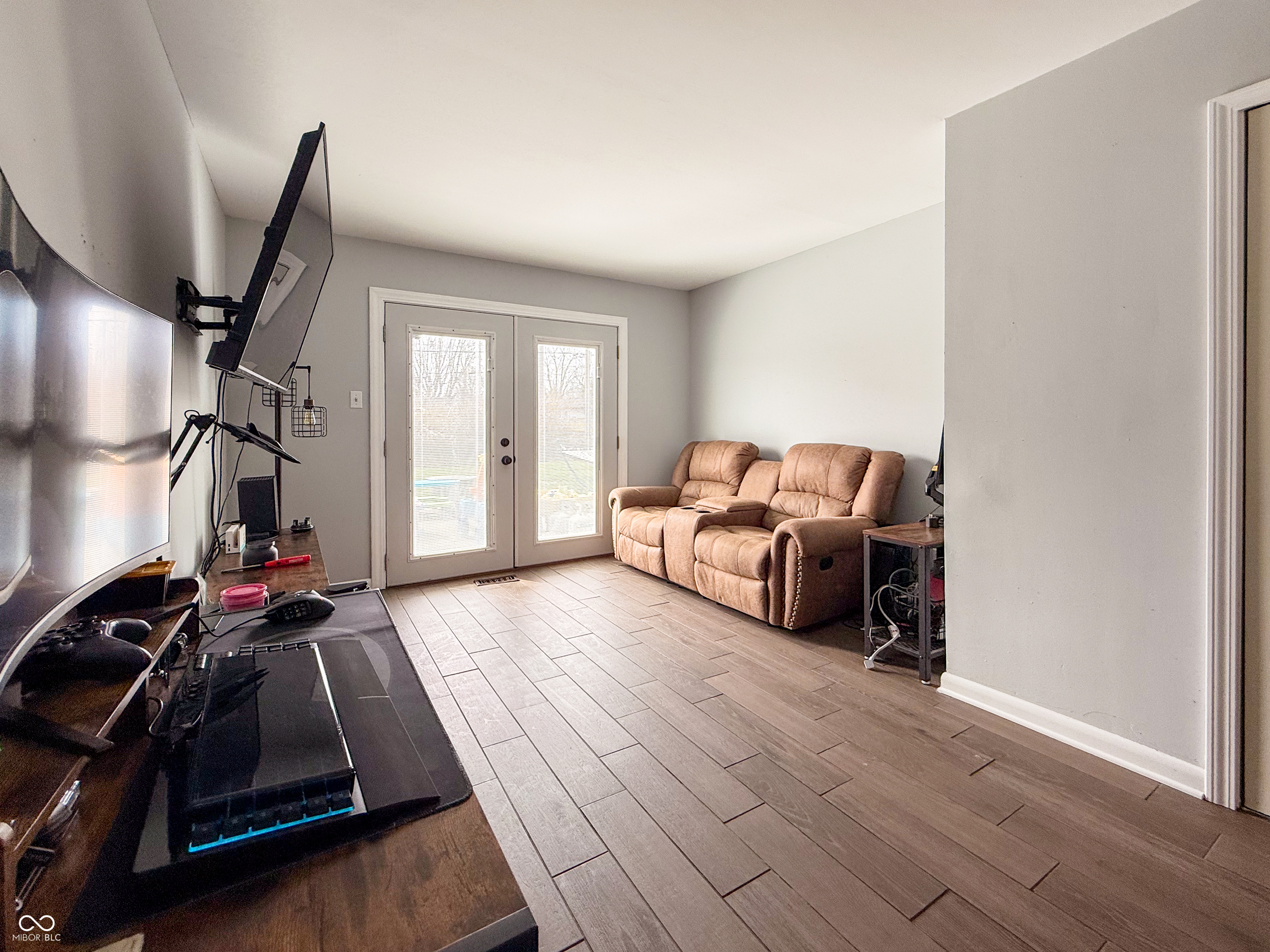 709 North Bend Road Beech Grove, IN 46107 - Photo 16 of 22