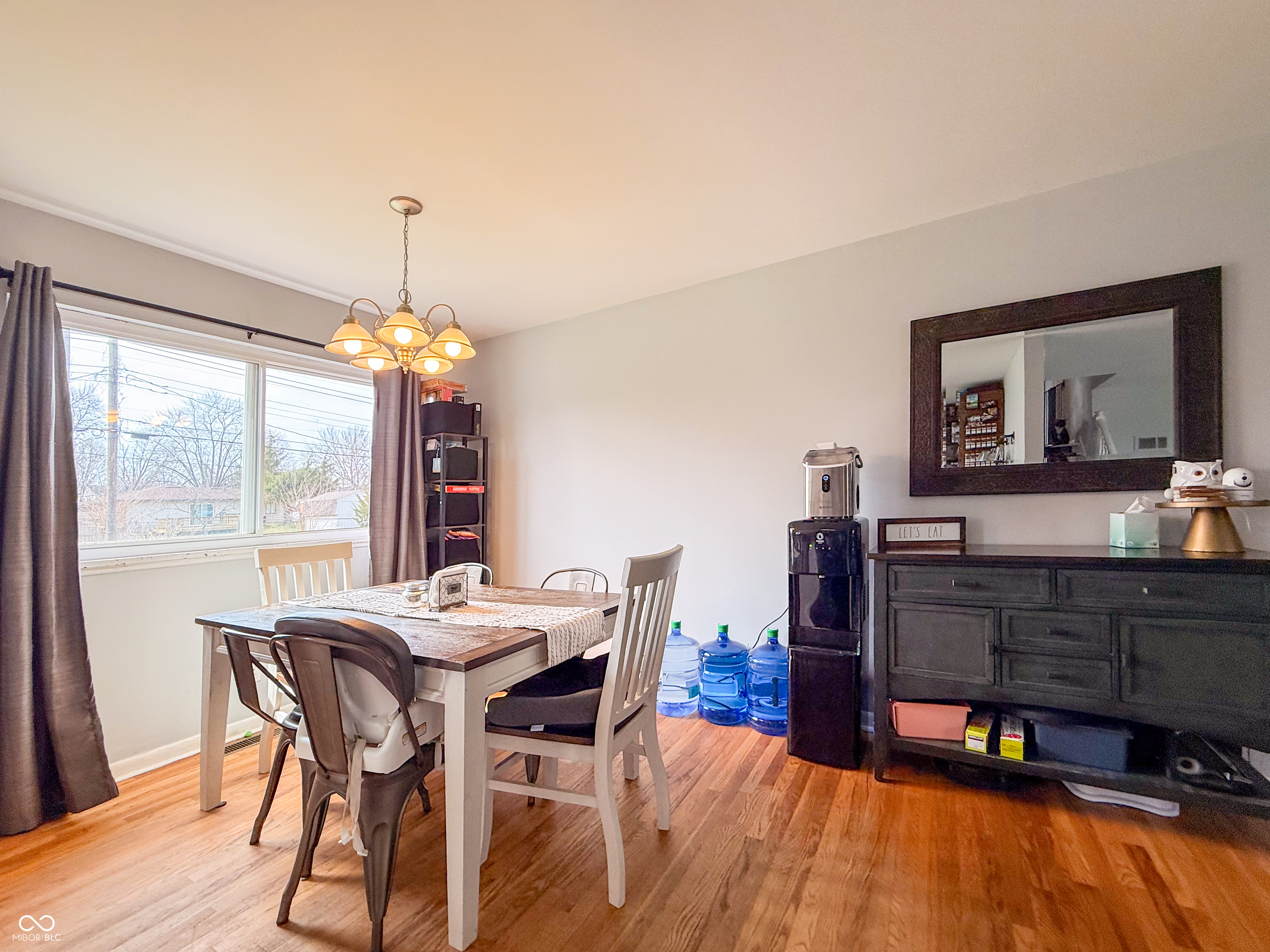 709 North Bend Road Beech Grove, IN 46107 - Photo 9 of 22