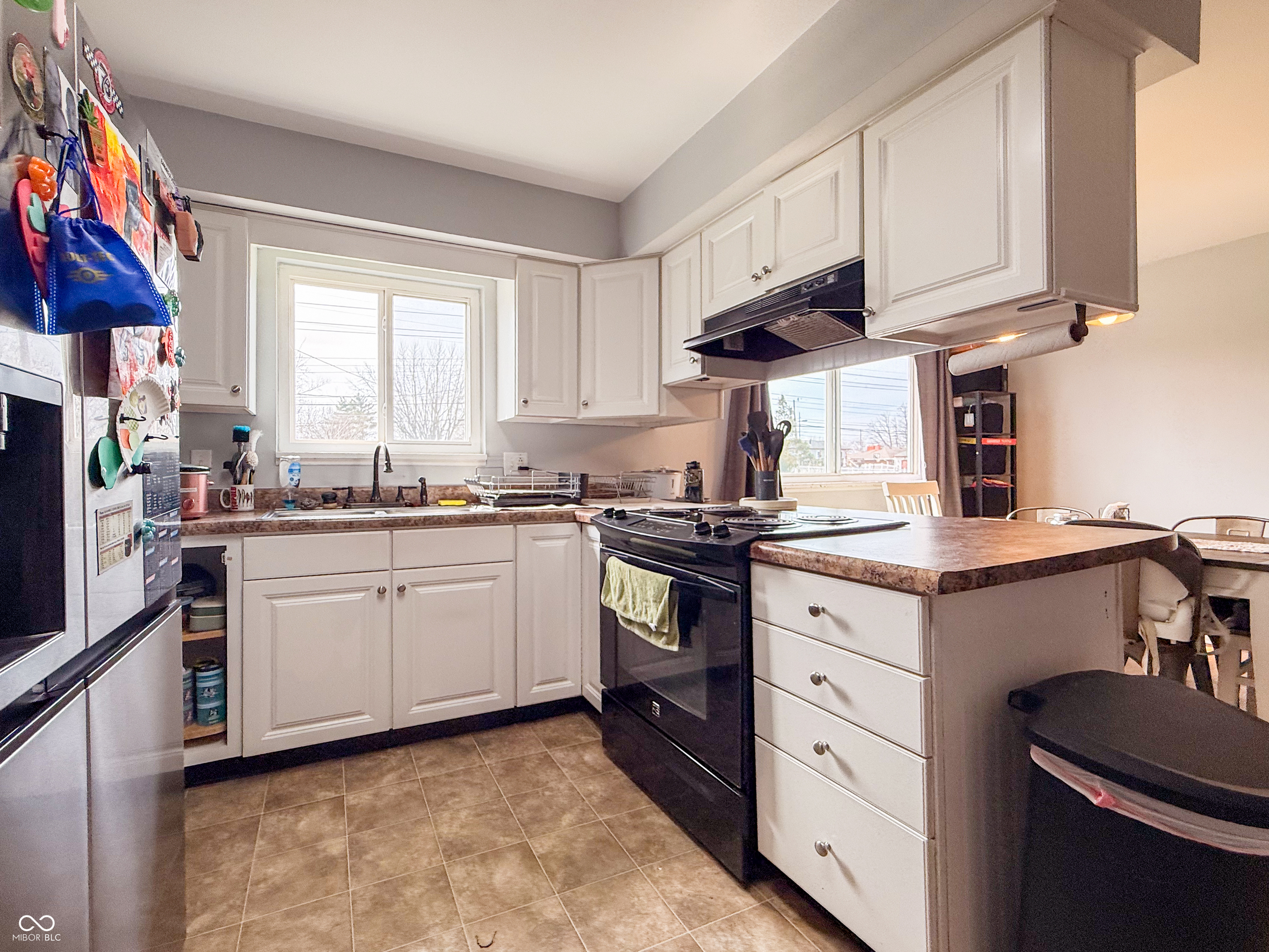 709 North Bend Road Beech Grove, IN 46107 - Photo 10 of 22