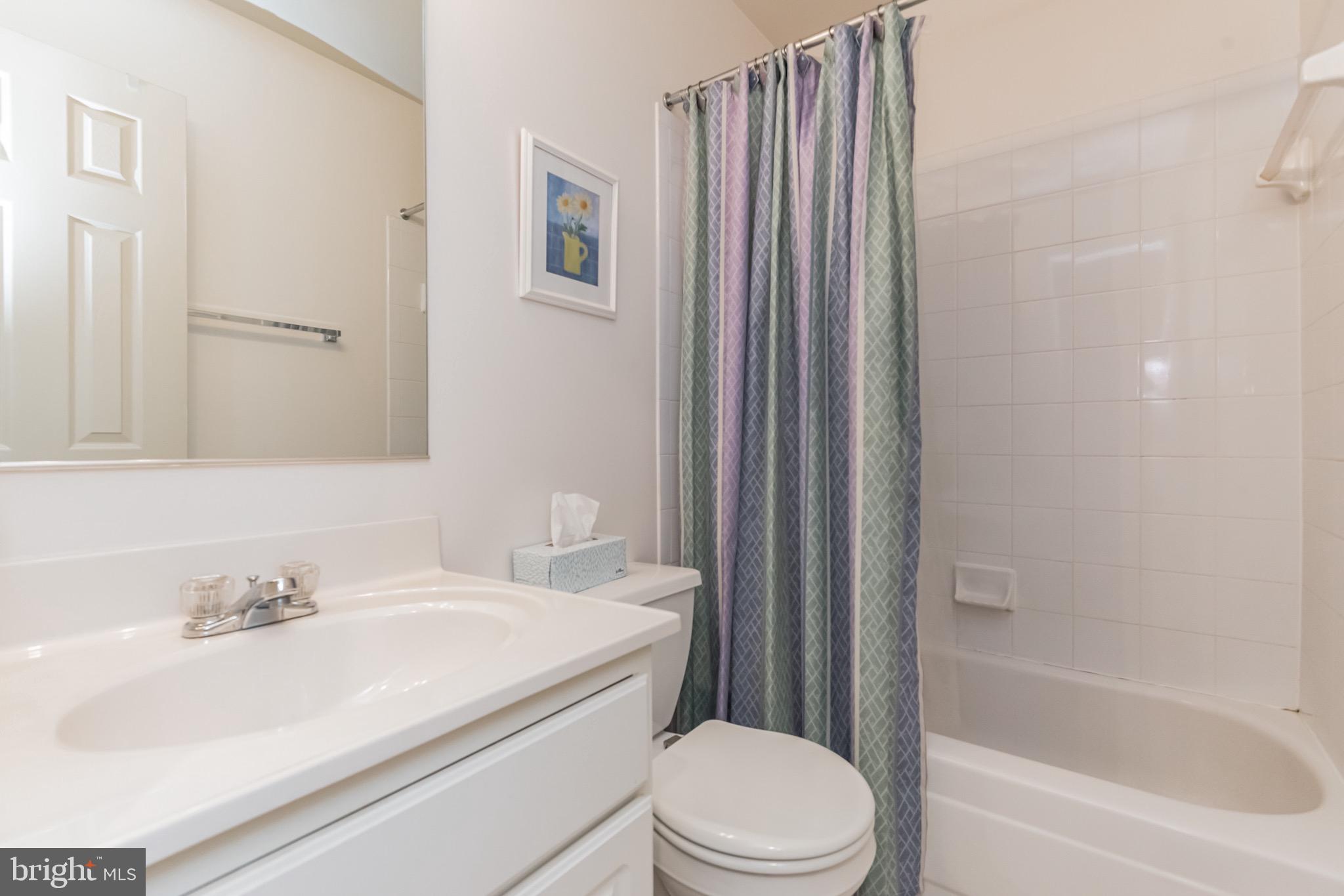 6305 Wind Rider Way Columbia, MD 21045 - Photo 31 of 38 Hall Bathroom on Upper Level