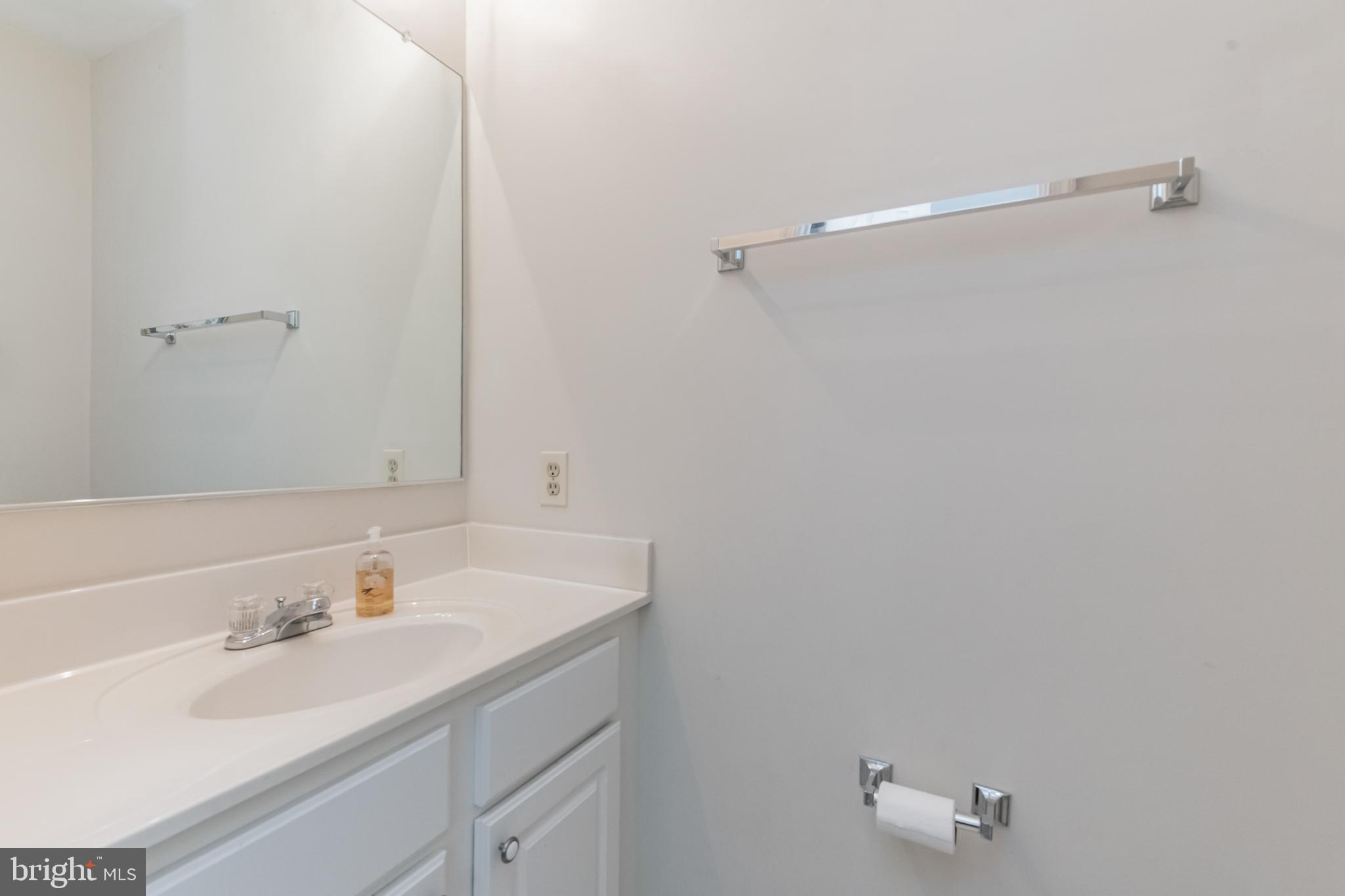 6305 Wind Rider Way Columbia, MD 21045 - Photo 9 of 38 Half Bath on Main
