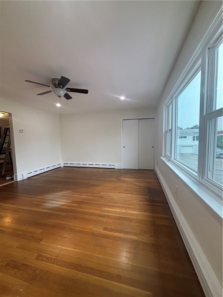 222 Main Road Tiverton, RI 02878 - Photo 5 of 44