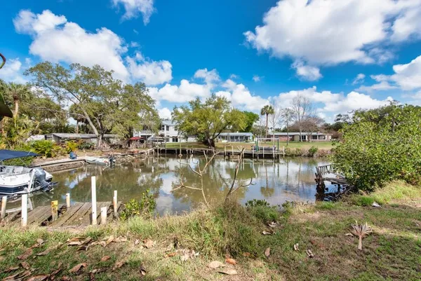 a view of a lake with houses