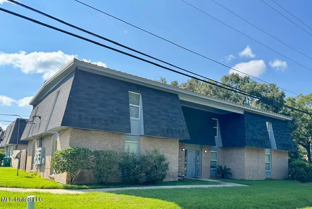 $1,200 | 431 Bechtel Boulevard, Unit 3, Ocean Springs, MS 39564