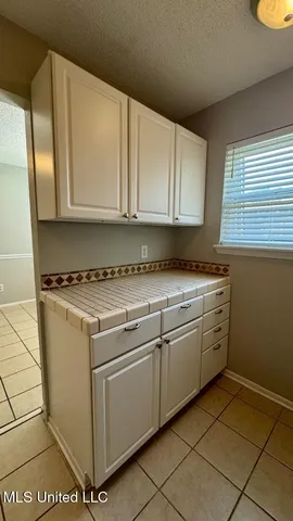 $1,200 | 431 Bechtel Boulevard, Unit 3, Ocean Springs, MS 39564