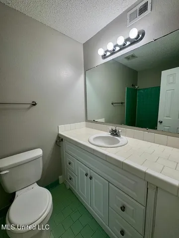 $1,200 | 431 Bechtel Boulevard, Unit 3, Ocean Springs, MS 39564