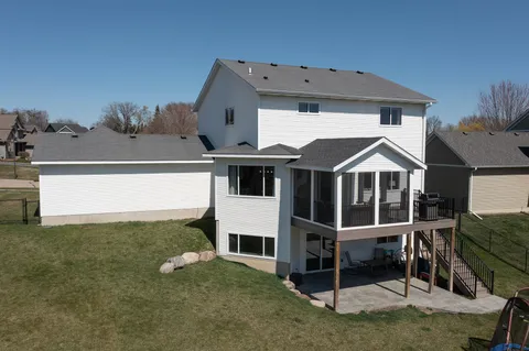 $599,900 | 473 Amberg Lane, Chaska, MN 55318