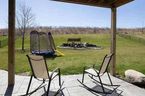 $599,900 | 473 Amberg Lane, Chaska, MN 55318