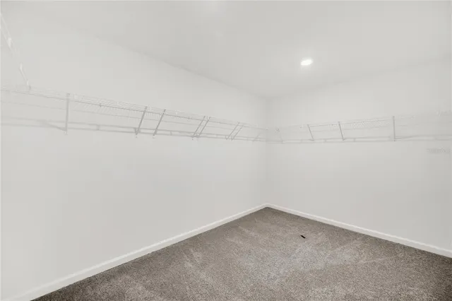 a view of a utility room