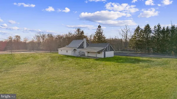 $2,987,000 | 327 Geigel Hill Road, Upper Black Eddy, PA 18972