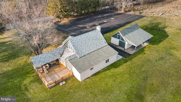 $2,987,000 | 327 Geigel Hill Road, Upper Black Eddy, PA 18972