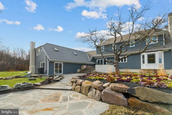 $2,987,000 | 327 Geigel Hill Road, Upper Black Eddy, PA 18972