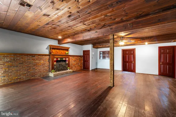 $2,987,000 | 327 Geigel Hill Road, Upper Black Eddy, PA 18972