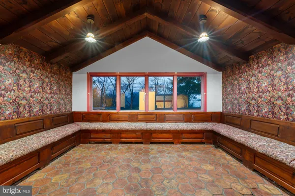 $2,987,000 | 327 Geigel Hill Road, Upper Black Eddy, PA 18972