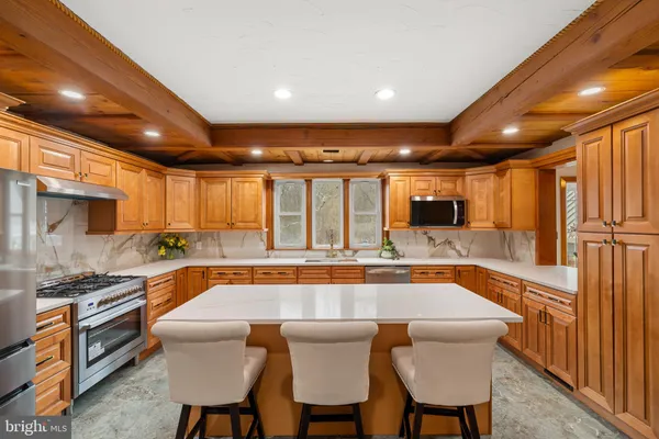 $2,987,000 | 327 Geigel Hill Road, Upper Black Eddy, PA 18972