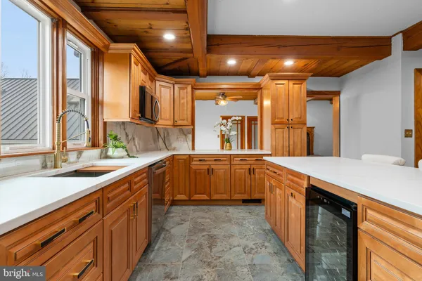 $2,987,000 | 327 Geigel Hill Road, Upper Black Eddy, PA 18972