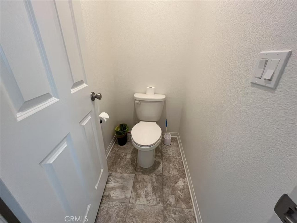 20011 Lemonscent Drive Riverside, CA 92507 - Photo 10 of 17