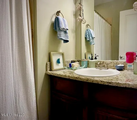 $268,500 | 922 Porter Avenue, Unit 221, Ocean Springs, MS 39564