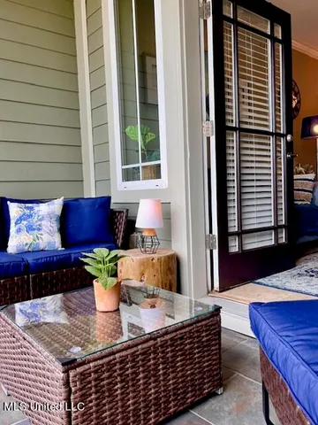 $268,500 | 922 Porter Avenue, Unit 221, Ocean Springs, MS 39564