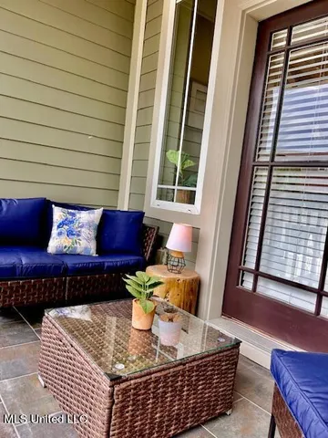 $268,500 | 922 Porter Avenue, Unit 221, Ocean Springs, MS 39564