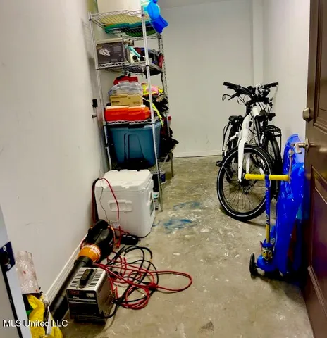 $268,500 | 922 Porter Avenue, Unit 221, Ocean Springs, MS 39564