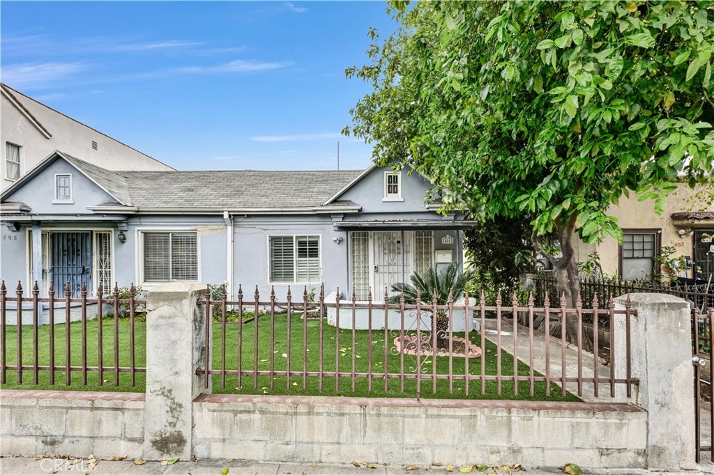 406 North Rampart Boulevard Los Angeles, CA 90026 - Photo 18 of 43