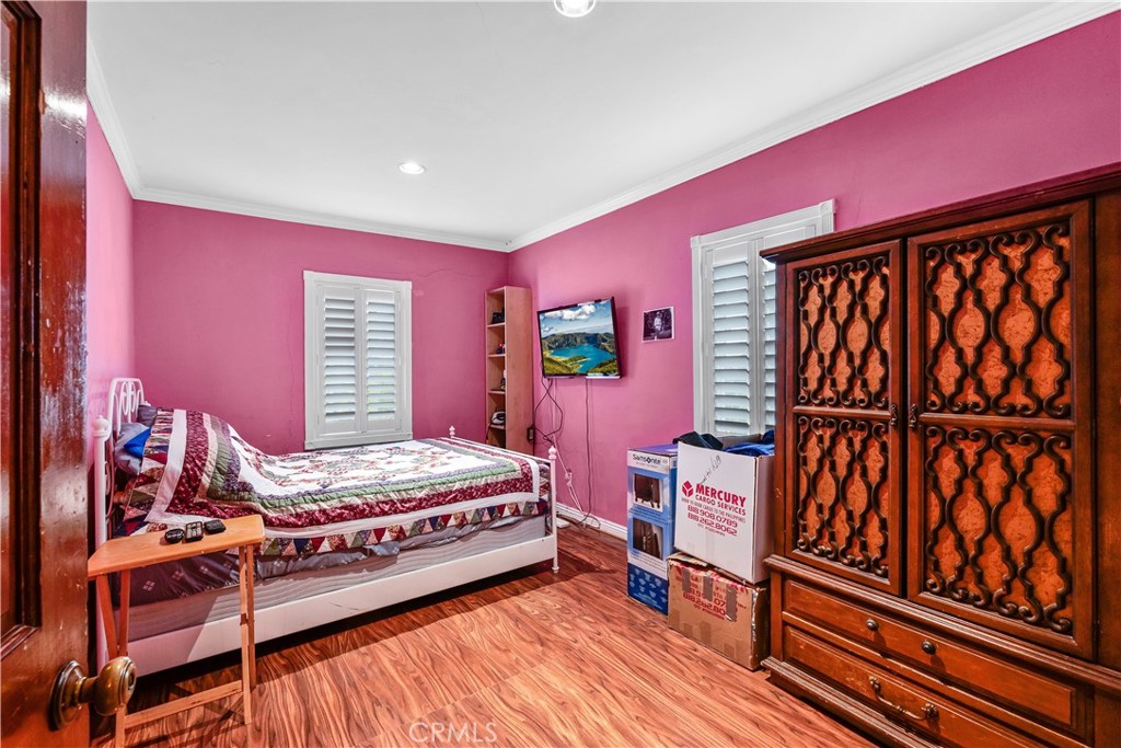 406 North Rampart Boulevard Los Angeles, CA 90026 - Photo 30 of 43