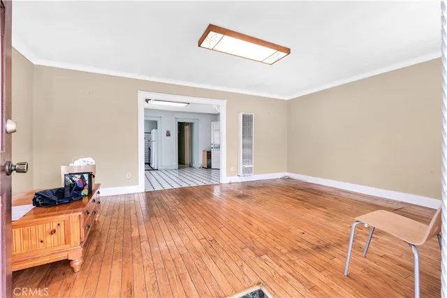 $925,000 | 406 North Rampart Boulevard, Los Angeles, CA 90026