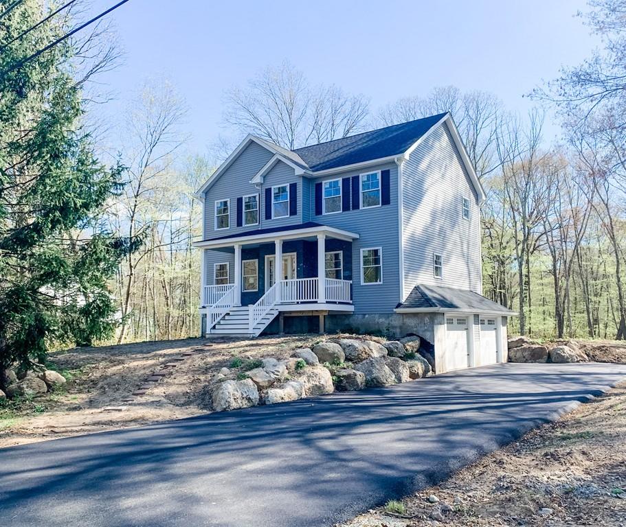 41 Colonial Way Rehoboth, MA 02769 - Photo 2 of 26 Gallery Image 2