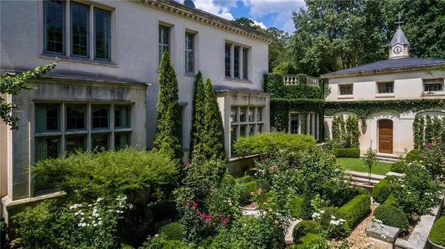 a view of a back yard of the house