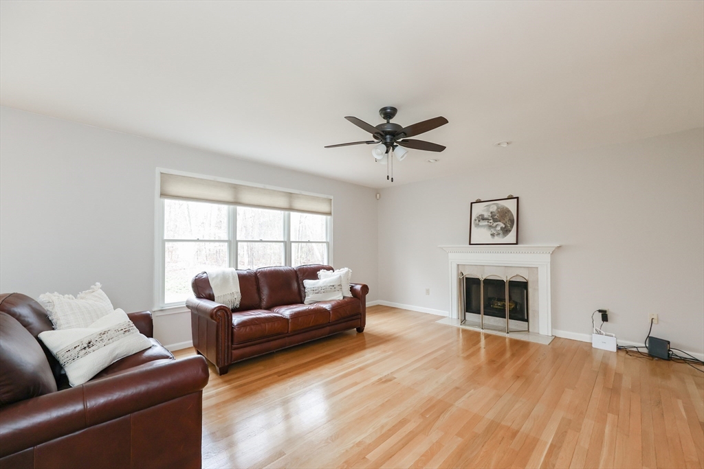19 Reeve Road Sharon, MA 02067 - Photo 6 of 37 Gallery Image 6