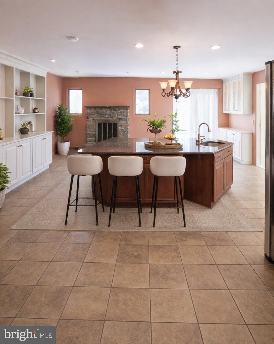 14005 Foxland Road Phoenix, MD 21131 - Photo 16 of 68 Virtually staged