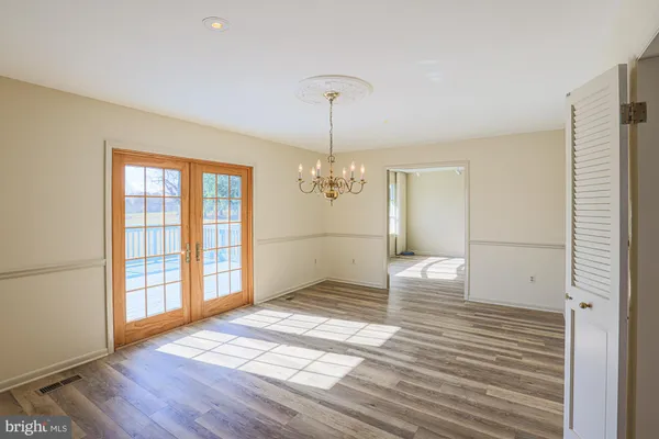 $685,000 | 14005 Foxland Road, Phoenix, MD 21131
