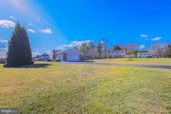 $685,000 | 14005 Foxland Road, Phoenix, MD 21131