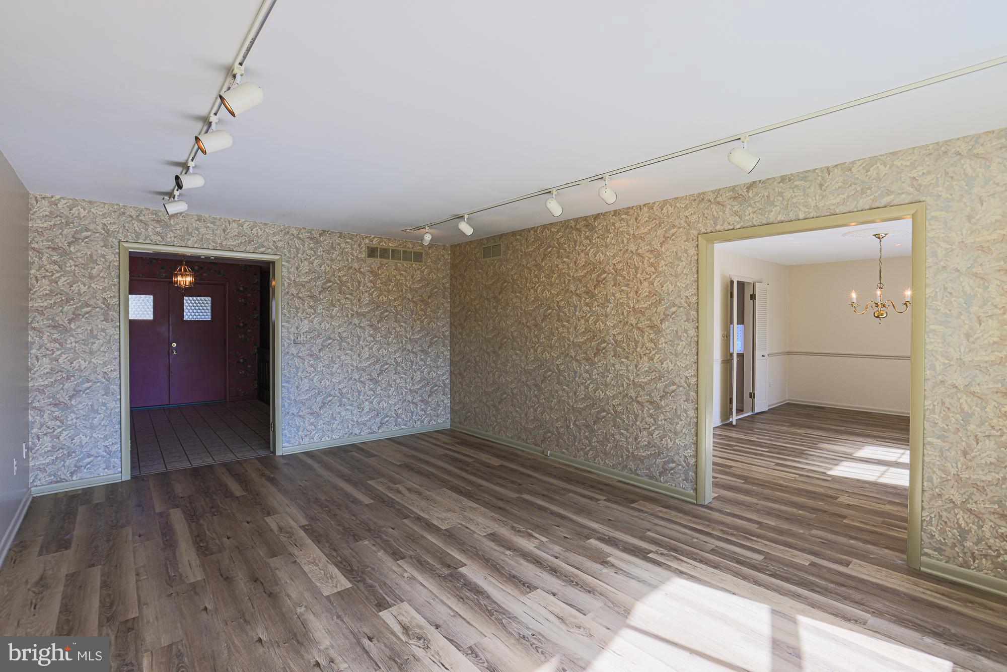 14005 Foxland Road Phoenix, MD 21131 - Photo 34 of 68