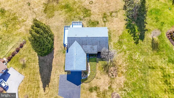 $685,000 | 14005 Foxland Road, Phoenix, MD 21131