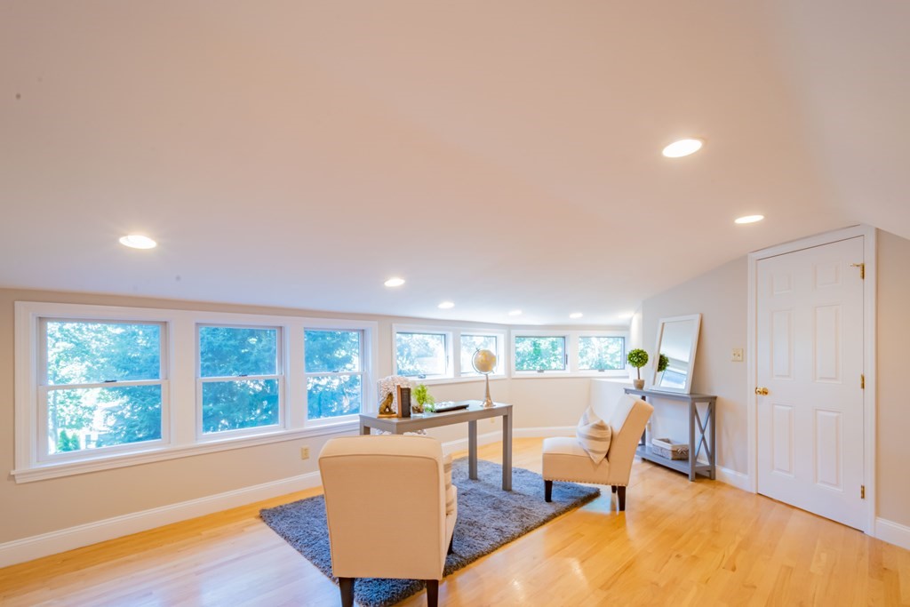 22 Pine Knoll Road Lexington, MA 02420 - Photo 35 of 42