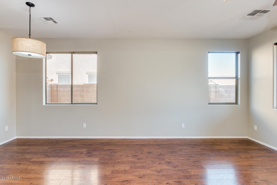 21382 East Alyssa Road Queen Creek, AZ 85142 - Photo 11 of 27 09-Alyssa