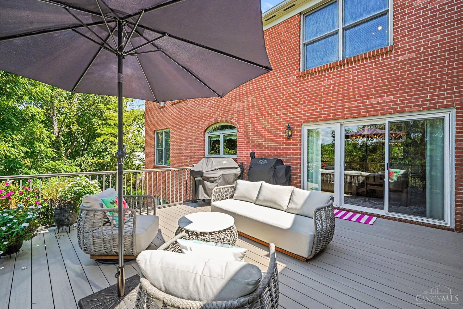 579 Ridgestone Cincinnati, OH 45255 - Photo 42 of 46 Gallery Image 42