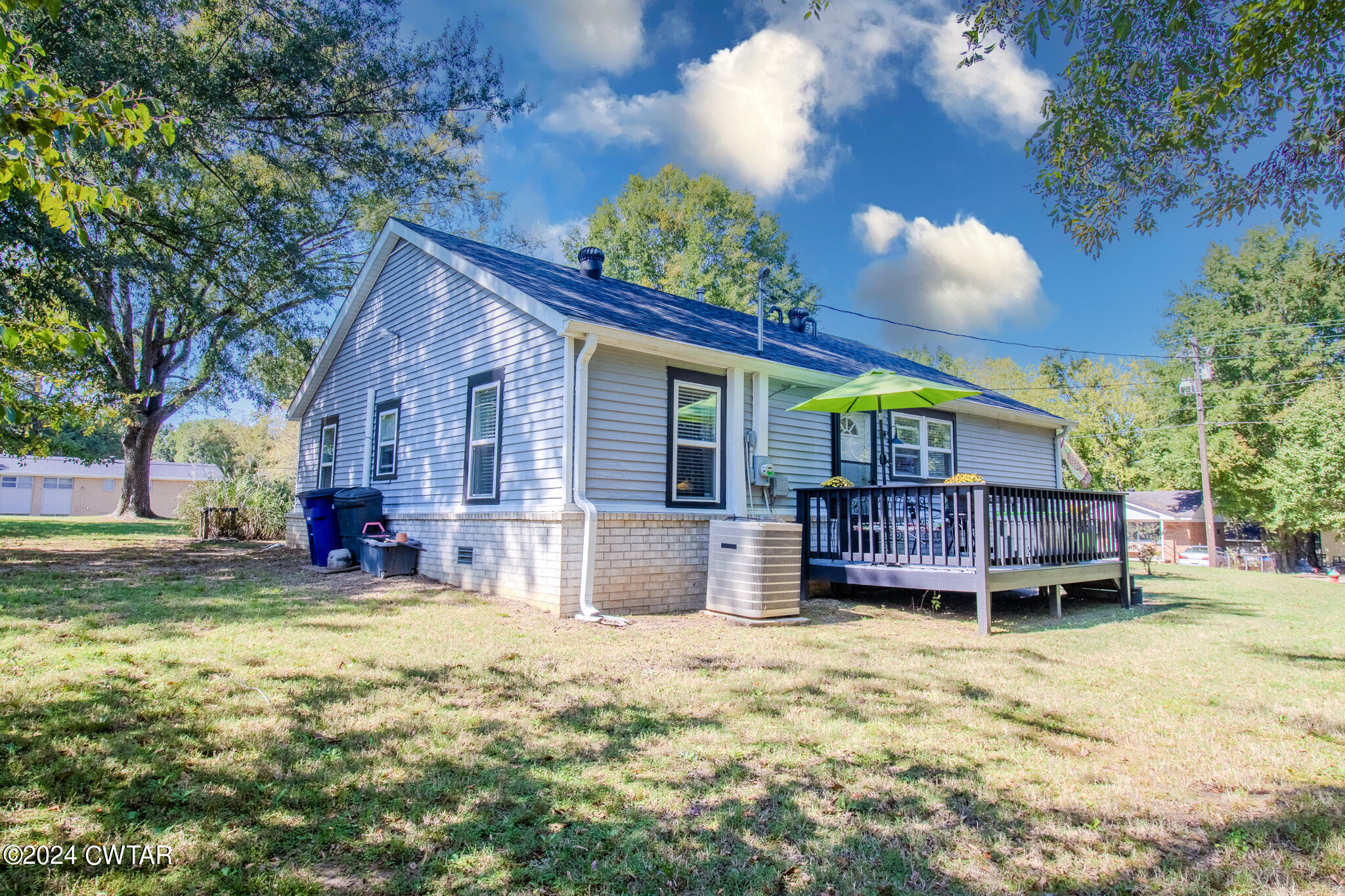 344 4th Street Henderson, TN 38340 - Photo 10 of 20 back 2