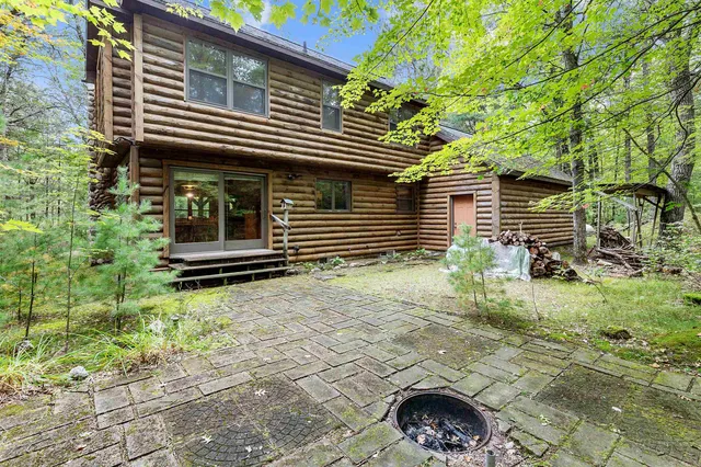 $584,000 | W2162 Otter Ponds Road, Keshena, WI 54135