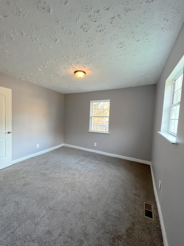 326 Inman Street Ringgold, GA 30736 - Photo 15 of 32 326 Inman-57
