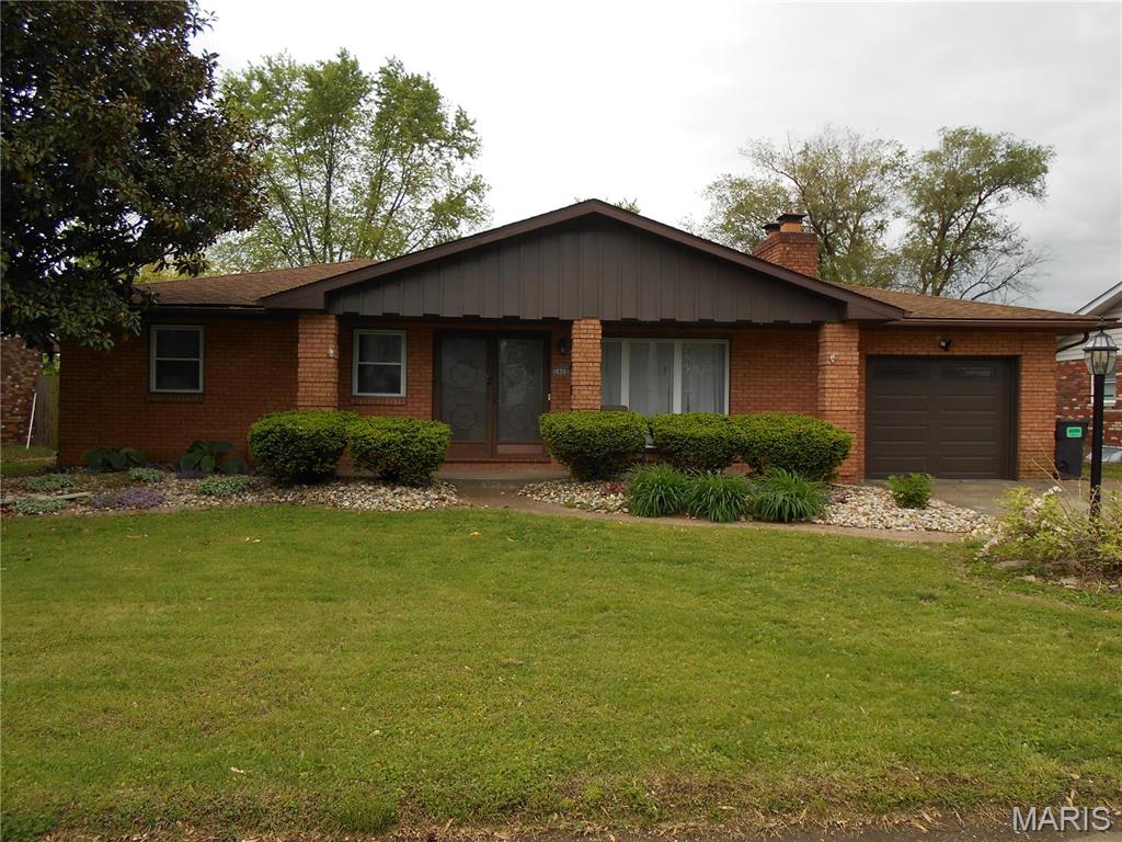 2408 Morrison Road Granite City, IL 62040 - Photo 1 of 27 Gallery Image 1