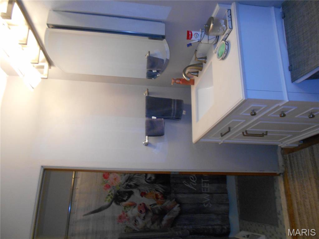 2408 Morrison Road Granite City, IL 62040 - Photo 13 of 27 Gallery Image 13